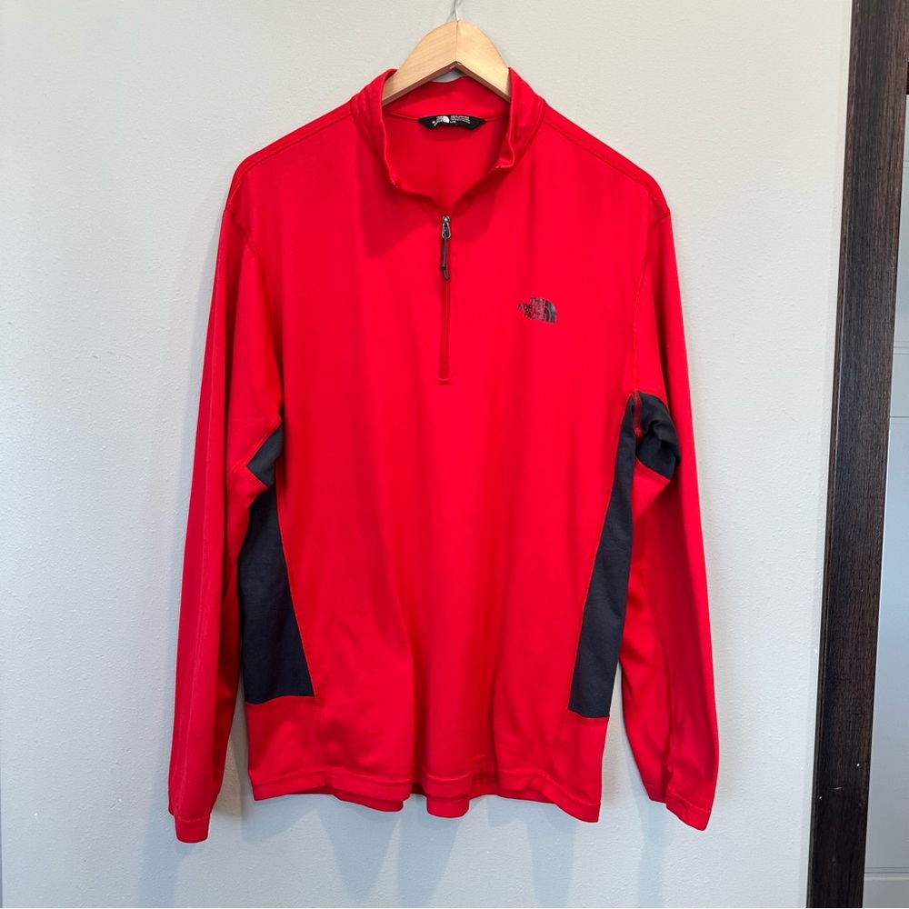 The North Face Men's Red Black Quarter Zip Up Pullover Lightweight Sweatshirt